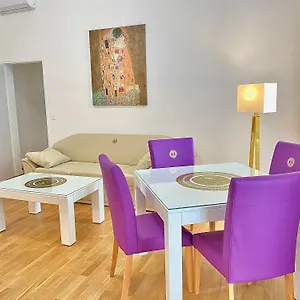  Apartment Steiner Residences Nestroyplatz
