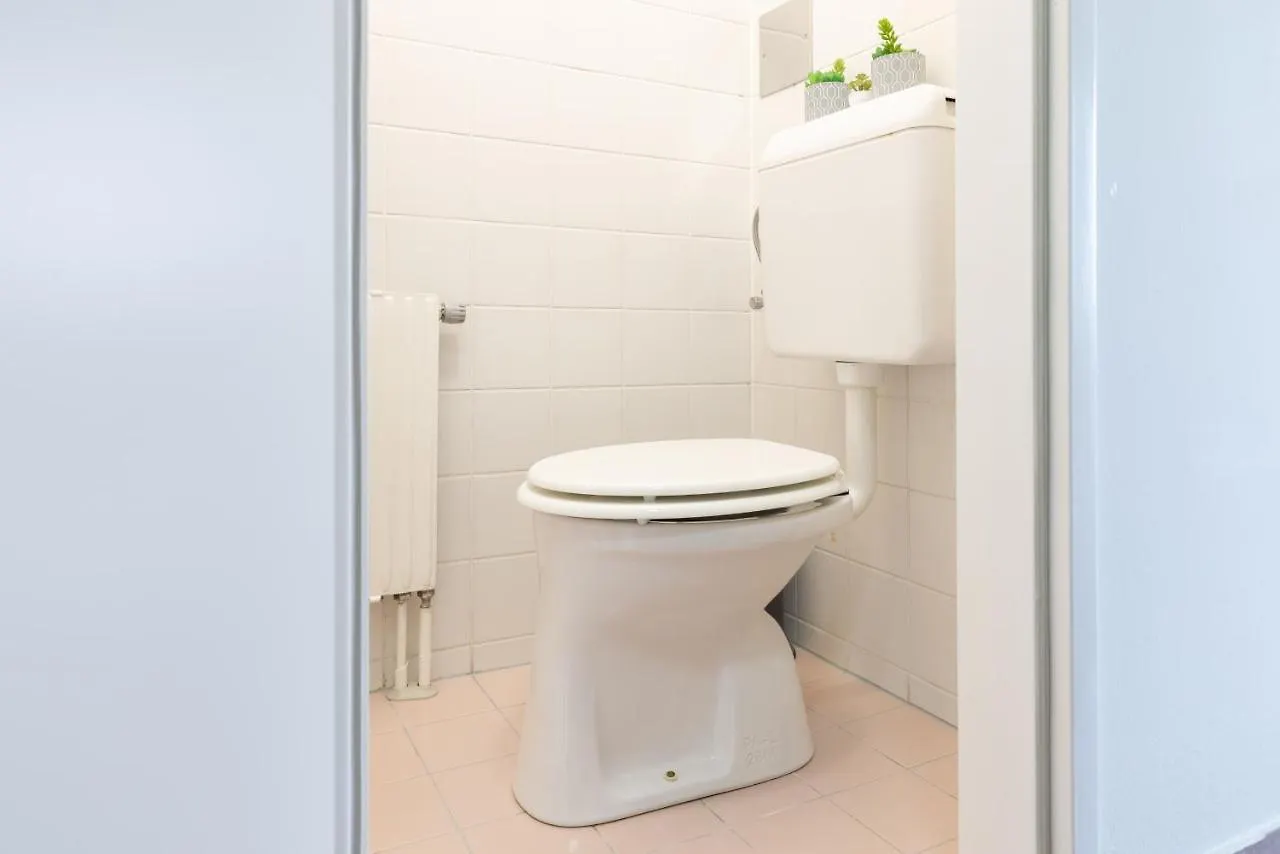 Yeshello Vienna Central Station Apartment 0*,  Österreich