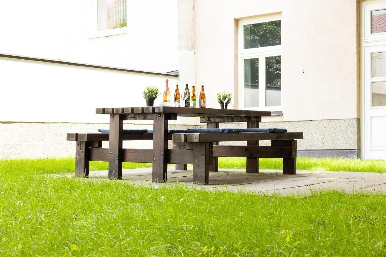 Yeshello Vienna Central Station Apartment
